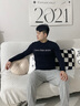 Calvin Klein Jeans秋季男士休闲圆领简约字母印花舒适打底长袖T恤J319918 BEH-太空黑 S  （建议110-130斤） 实拍图