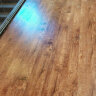 琼华（qionghua）pvc地板贴自粘地板胶加厚防水耐磨塑胶地板贴卧室家用水泥地直接 石纹 木纹样品 地板厚度1.8mm 实拍图