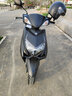 雅马哈雅马哈摩托车踏板车豪华款赛鹰DX125小绵羊液晶全新整车国四电喷 赛鹰DX豪华版/前碟后鼓/曜石黑 实拍图