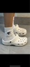 crocs卡骆驰洞洞鞋男鞋经典户外涉水溯溪鞋轻便透气沙滩凉拖鞋女10001 10001-100/白色/无智必星 38 -39 实拍图