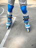 米高溜冰鞋儿童全闪光轮直排轮旱冰鞋轮滑鞋可调尺码S1【培训适用】 蓝色 八轮全闪 M (31-34)5-9岁 实拍图