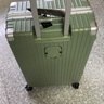 梦旅者多功能旅行箱高颜值铝框大容量拉杆箱万向轮行李箱密码箱男女学生 晨雾绿卡扣 28英寸 （托运箱+USB充电） 实拍图