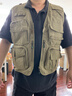 步行龙 春夏秋薄款男装马甲多口袋速干登山摄影外套9898 卡其色 5XL (适合200斤-215斤) 实拍图
