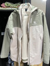 骆驼（CAMEL）北风冲锋衣三合一抓绒内胆女防风防水登山服 A23CF00138FC   L 实拍图
