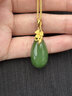 豆蔻时光精品级和田玉无黑碧玉水滴吊坠天然菠菜绿项链黄金镶玉坠女士款 实拍图