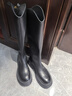 百丽（Belle）金晨明星同款厚底小V靴弹力靴女冬季商场款长靴B9D1DDG4预售 黑仙草（微光皮面）【周雨彤同款】 37 (235mm) 实拍图