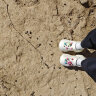 百慕倾臣 厚底洞洞鞋女增高夏季外穿DIY新款网红护士沙滩防滑松糕包头凉鞋 白色【芝麻街】 36-37 正码 实拍图