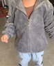 真维斯（Jeanswest）真维斯儿童外套男童女童毛绒保暖上衣中大童秋冬新款美拉德童装潮 猫咪灰 110 实拍图