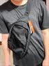 特步斜挎包男士大容量通勤男包休闲时尚单肩包胸包户外骑行2025新款 黑色 实拍图