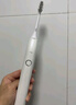 千山电动牙刷男女士软毛刷头净白杀菌声波成人自动电牙刷学生情侣节日生日礼物送男女友 冰莹白【含4刷头+便携盒】 实拍图