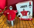 比乐蒂（Bialetti）摩卡壶手冲咖啡壶意大利进口磁感单阀意式咖啡机高压浓缩户外 【磁感不锈钢底】红色4杯份 120ml 实拍图