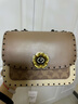 蔻驰（COACH）【礼物】奥莱女士女包经典标志老花铆钉MADISON 19号斜挎包单肩 V5/棕黄色 灰褐色 混合色 实拍图