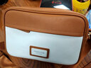 派保爵斜挎包男士单肩包真皮大容量时尚个性小背包百搭骑行运动包男 土黄配米白 实拍图