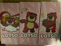 迪士尼（Disney）草莓熊Lotso粉色内裤可爱短裤夏季男生纯棉平角裤宽松四角裤礼盒 DSN008#草莓熊手提袋礼盒 2XL （120-140斤） 实拍图