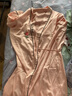 花陌妮睡衣女士春秋冰丝性感吊带睡裙睡袍两件套家居服夏天仿真丝2025 粉色 两件套 L 【身高160-165 体重100-110】 实拍图