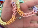 杜缇DIY情侣彩虹小皮筋送男朋友橡皮情侣头绳手腕彩色发圈编织手链 豆豆款(约100根皮筋，可做2-4个，2对磁铁 实拍图