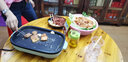 小熊（Bear）多功能料理锅 网红烤肉锅韩式电烤炉煎烤盘 家用可拆无烟不粘电烧烤炉煎烤一体电热锅 DKL-D12Y1 云灰色 1层 实拍图