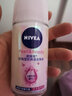 妮维雅（NIVEA）女士爽身走珠液温和香体露干爽腋下抑汗净味不黏腻新年礼物送女友 女士走珠（干爽+莹彩）50ml*2 实拍图