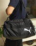 彪马（PUMA）男包女包 运动包单肩包桶包大容量旅游行李包休闲斜挎包健身拎包 黑色-沥青色/约47*21*22.5cm/拉链侧边袋 OSFA 实拍图