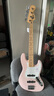FENDER芬德 日产Junior Collection系列小尺寸款 Jazz Bass电贝斯 5682102356 哑光贝壳粉 实拍图