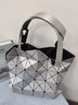 CLEVER & KETCH几何菱格包包女包2023新款大容量托特包购物袋通勤大包女士手提包 幻彩白 实拍图