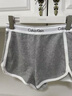 Calvin Klein内衣【摩登引力带】女士本命年ck家居外穿睡裤辣妹运动短裤QS5982 020-椰青灰 S 实拍图