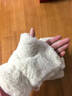 妙奕嘉手套冬季女翻盖露指毛绒半指儿童滑雪保暖女士骑车手套加绒学生 米色兔子毛绒手套【可翻盖】 实拍图