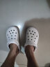 卡骆驰（crocs）洞洞鞋男女鞋 夏季新款户外休闲沙滩涉水鞋耐磨透气防滑拖鞋凉鞋 贝雅卡骆班/白色-深蓝色 M8W10/26cm/41-42 实拍图