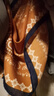 苏木佰（SOMUBAY）磁扣棉麻小方巾丝巾女多功能春秋护颈小领巾防晒围巾妇女节礼物 逗点橙色 实拍图