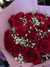 艾斯维娜鲜花速递满天星玫瑰花束送女友生日礼物全国同城配送 19朵红玫瑰花束 实拍图