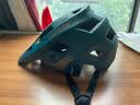BATFOX山地车头盔男女绿道越野速降林道半盔滑板运动公路自行车骑行头盔 墨绿【清仓】 M(52-56CM) 实拍图