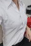 佐马仕（ZUOMASHI）短袖衬衫女 夏季白色修身职业装V领商务正装衬衣女工装酒店工作服 纯白色V领短袖 35 （80-90斤） 实拍图