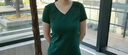 谷卓诗V领修身短袖T恤女2025夏装新款鸡心领气质女士打底半袖体恤衫上衣 绿色 L 实拍图