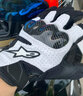 Alpinestars A星摩托车手套春秋夏季网眼透气机车骑士骑行手套SMX-1 V2 黑白色(亚洲版) L 实拍图