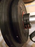 迪卡侬（DECATHLON）杠铃片小孔哑铃片举重器材家用包胶烤漆EYB7 2.5KG黑色（单个装） 实拍图