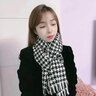 SOMUBAY 千鸟格围巾女冬季新款格子围巾仿羊绒保暖流苏披肩加厚围脖 WJ-1004千鸟格黑色 70*185CM 实拍图