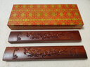芬尚wf-zc-141文房四宝红木镇尺 八骏图浮雕镇尺 红瑰宝木镇纸精品礼盒一对装30*5*2.5cm 实拍图