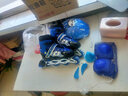 拓呈溜冰鞋儿童全套装成人男女小孩旱冰鞋滑冰鞋轮滑鞋直排轮初学者 红色全闪鞋+护具头盔+配件 L （适合平时鞋码37-41码） 实拍图