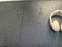 鸥歌电竞房洞洞板置物架万能挂板电脑桌面壁挂式铁艺墙上洞洞板收纳 【带边框带挂钩】100*60 黑色 实拍图