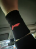 李宁（LI-NING） 护腕男女扭伤护手腕护具健身吸汗篮球羽毛球排球擦汗透气手腕套 198-1幻夜黑 均码【一只装】 实拍图