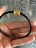 阿梵尼 黄金转运珠手链男女 六字真言手串 3D硬足金路路通 情侣礼物 大明咒男士黑皮绳男长约19.5cm 约0.8-1g 实拍图