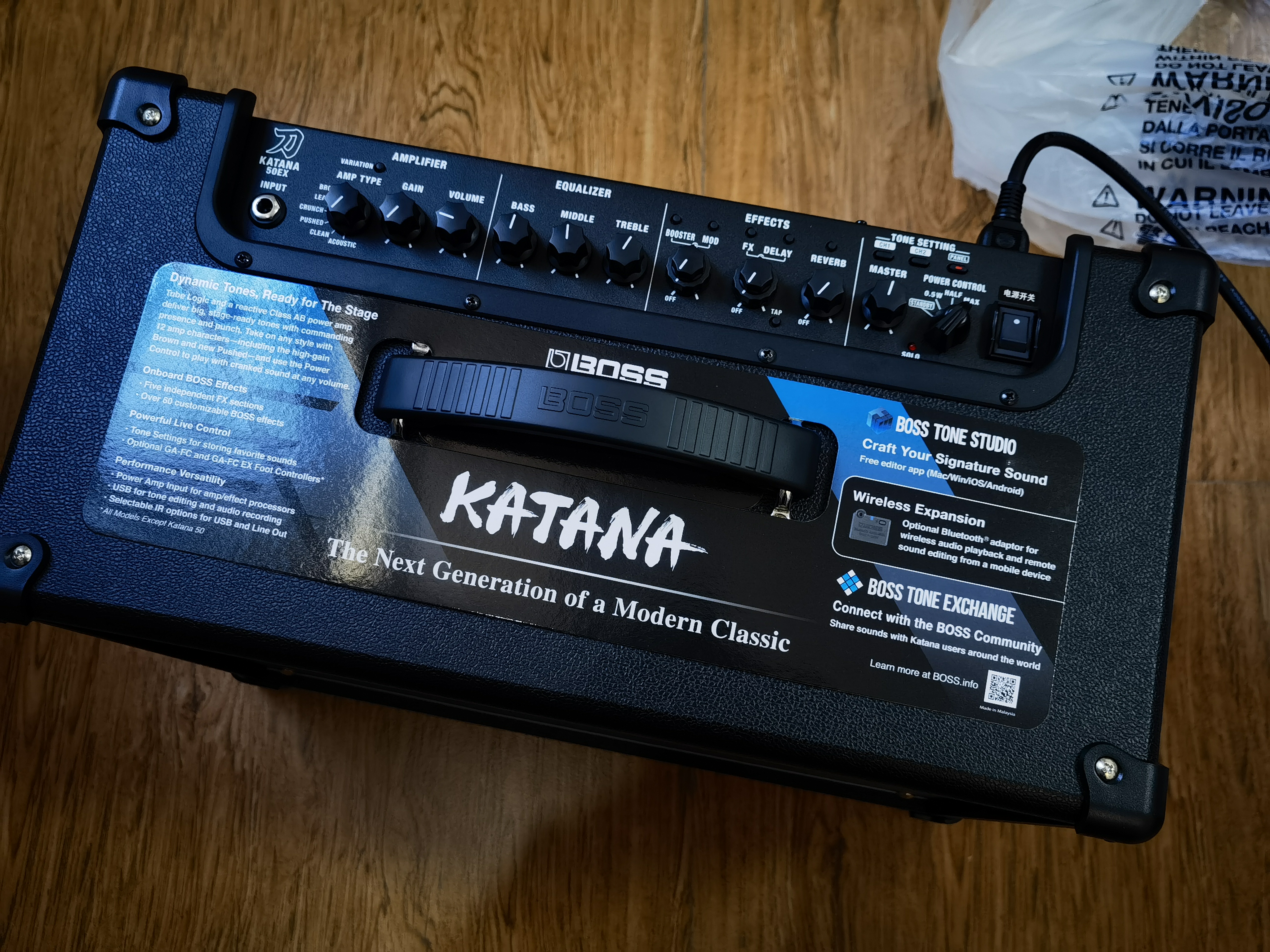 BOSSKATANA50 GEN3 KTN刀系列电吉他音箱乐器带效果音响 KATANA-50 EX GEN 3+蓝牙模块 实拍图
