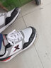 特步男鞋跑步鞋子男秋冬季皮面运动休闲鞋复古防滑耐磨旅游轻便慢跑鞋 白黑灰-067 43 实拍图