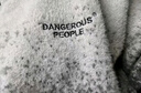 Dangerous people薛之谦dsp新年礼遇季渐变仿貂毛时尚宽松圆领套头毛衣针织衫 灰色 L 实拍图