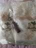 温恋（wenlian）电视机罩防尘罩布艺液晶电视罩防尘罩电视套布艺蕾丝电视防尘罩 左岸花米白开机不取款 65英寸 实拍图