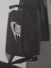 耐克（NIKE）单肩包 SPORTSWEAR FUTURA 365 CROSSBODY CW9300-010 F 实拍图