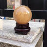 瑾洛天然黄色水晶球摆件方解石球原石人工打磨居家装饰送礼 球直径9厘米 实拍图