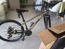 Jeep 吉普镁合金山地自行车成人男女碟刹减震变速学生代步越野赛单车 牧马人钢架-24速连体指拨-金色 26英寸（适合高160-185cm） 实拍图