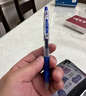 百乐（PILOT）Juice果汁笔0.5黑色中性笔按动式速干水笔大容量学生考试刷题专用笔可替换笔芯 蓝色笔1支+笔芯4支 0.5mm 实拍图