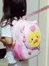 小虫家儿童幼儿园书包女孩女童外出春游卡通宝宝双肩包男童防走失小背包 猪猪鸭大号（身高90-130cm） 实拍图